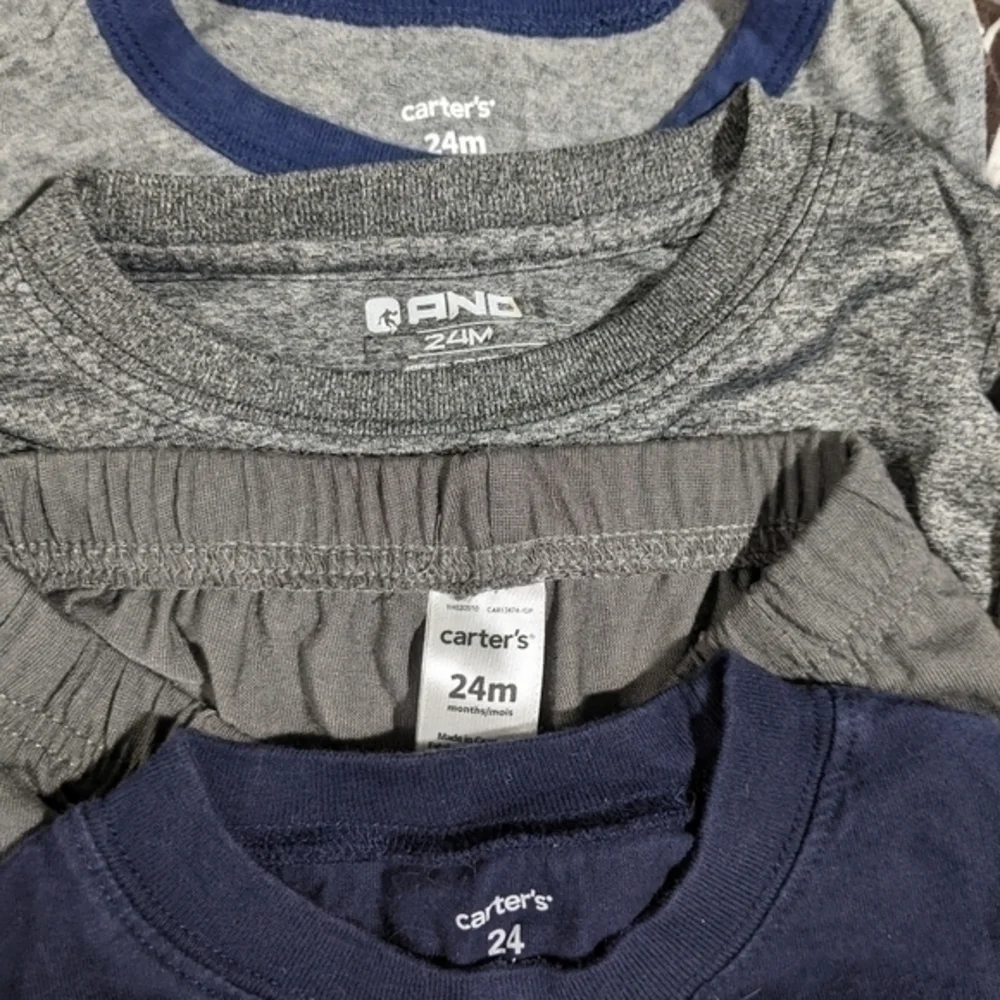 Boys‎ sport themed shirts and  pants Carter's size 24 months football basketball